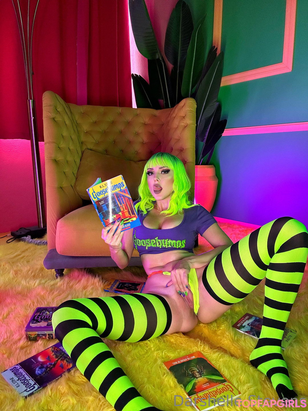 Naakte gelekte OnlyFans-foto van Darshelle Stevens #862