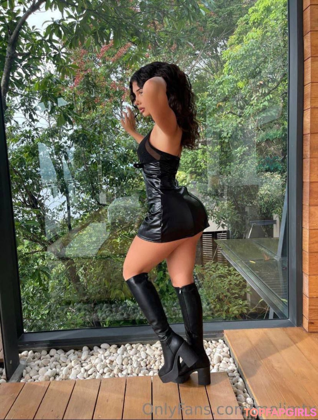 Naakte gelekte OnlyFans-foto van Melissa #1383