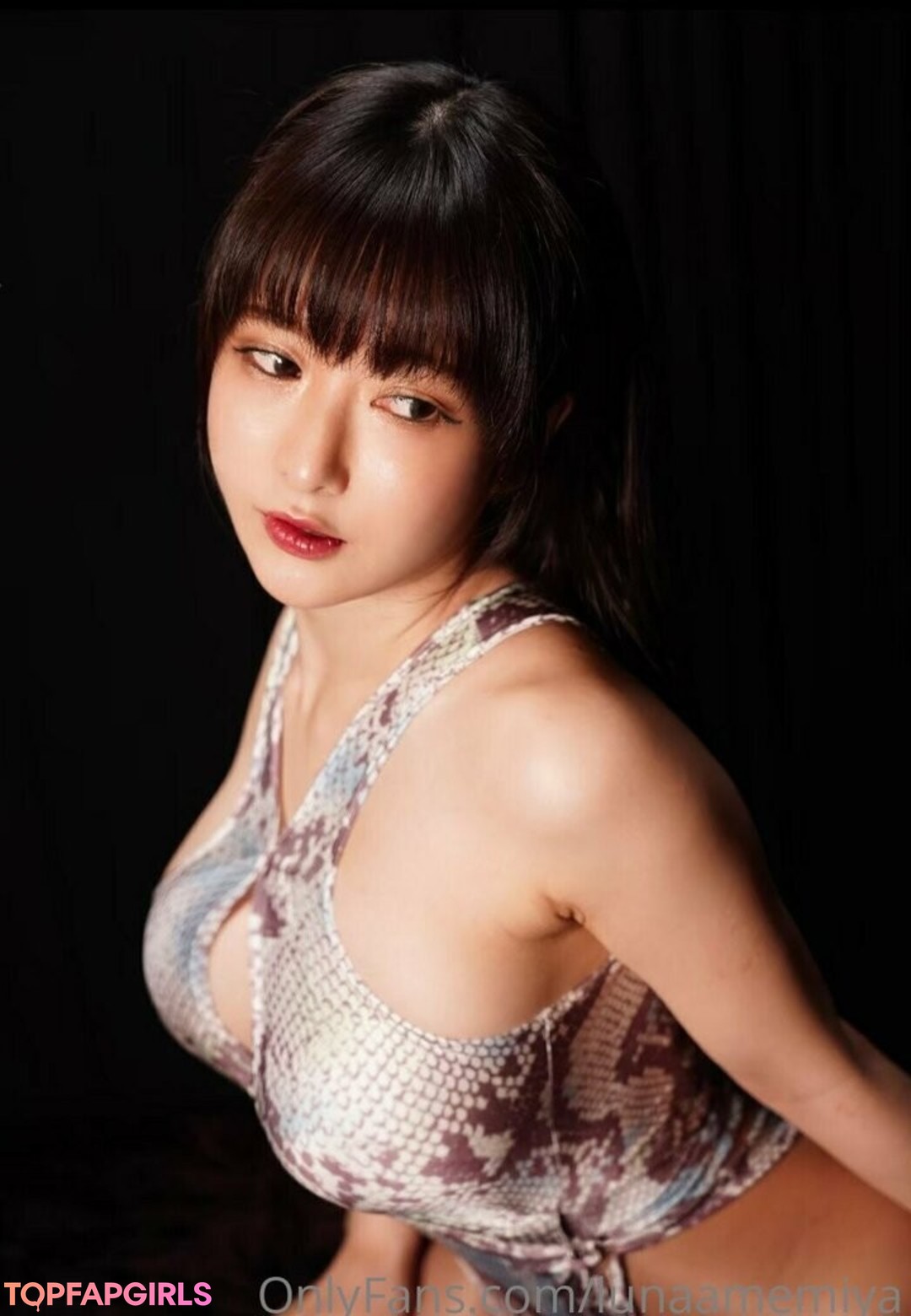 Naakte gelekte OnlyFans-foto van Lunaamemiya #1669