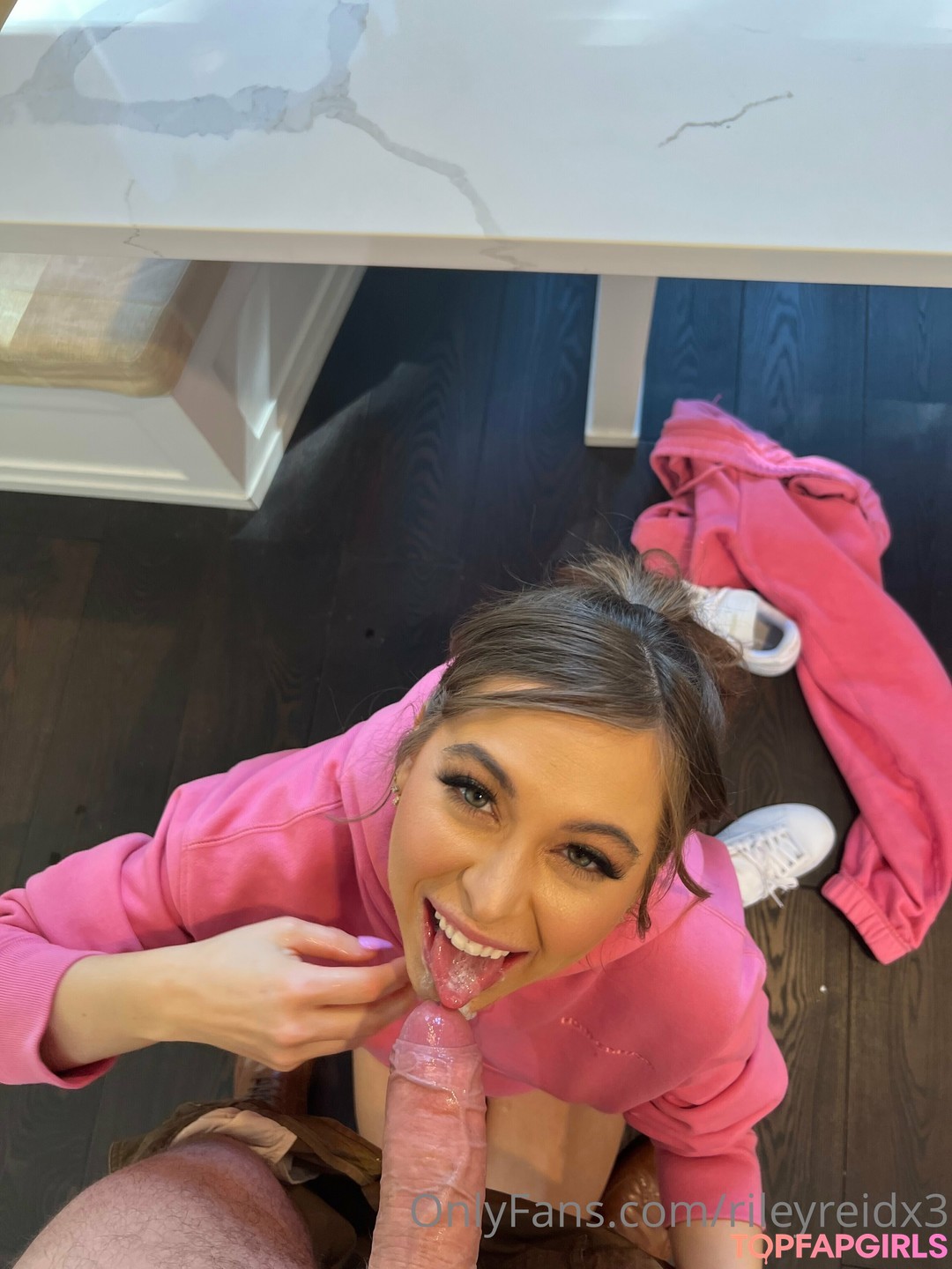 Naakte gelekte OnlyFans-foto van Riley Reid #928