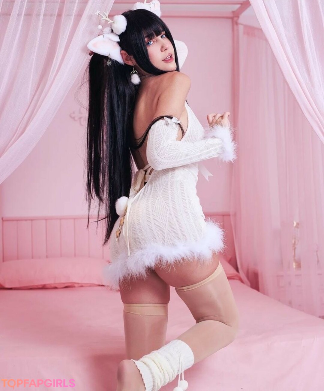 Naakte gelekte OnlyFans-foto van Jeanwanwan #2541