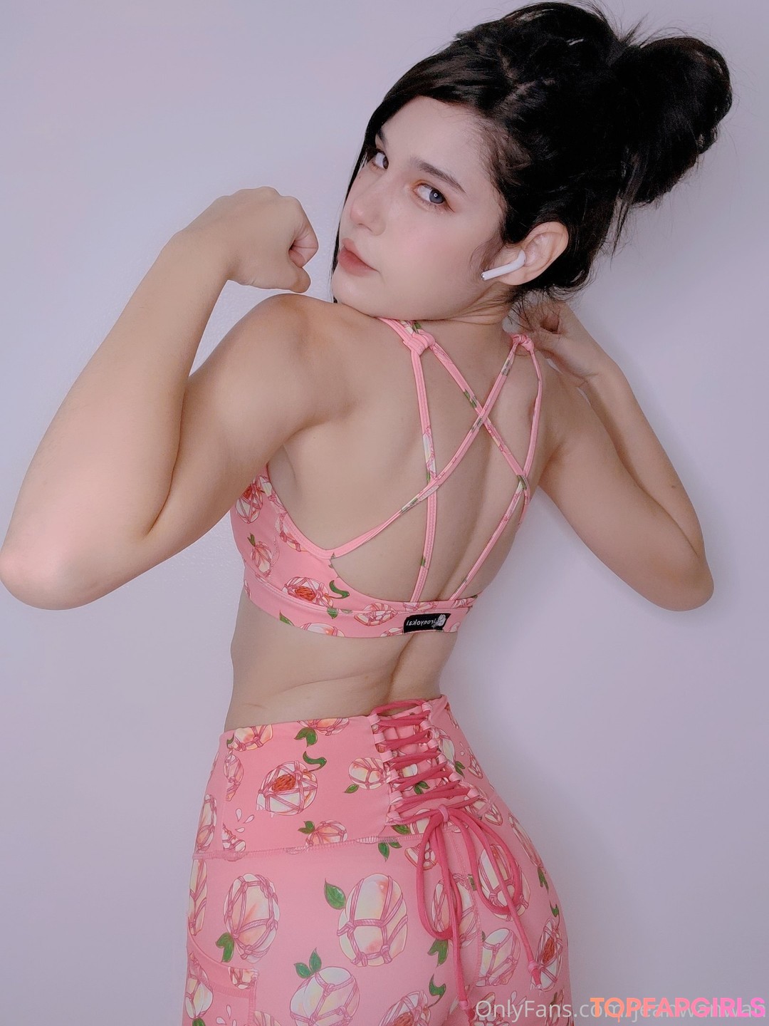 Naakte gelekte OnlyFans-foto van Jeanwanwan #50