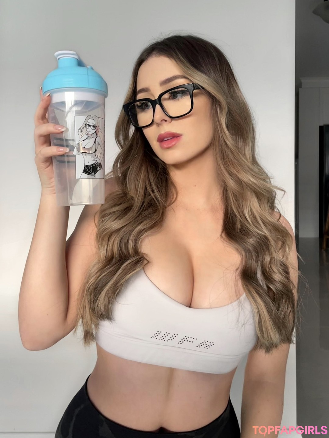 Naakte gelekte OnlyFans-foto van Mikafans #105