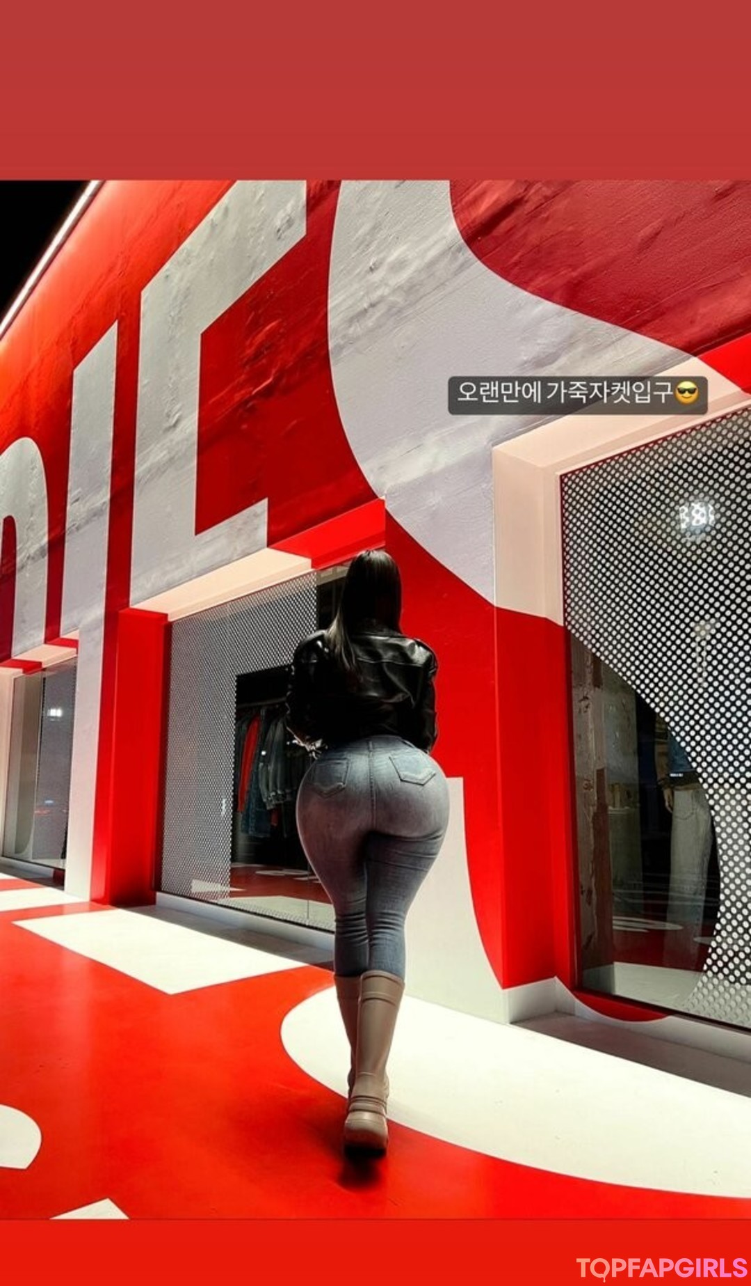 Naakte gelekte OnlyFans-foto van Xxapplee #228