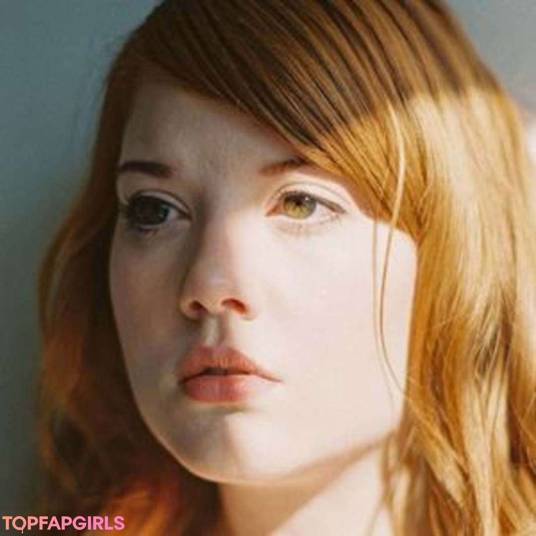 Naakte gelekte OnlyFans-foto van Amber Rose Mcconnell #369