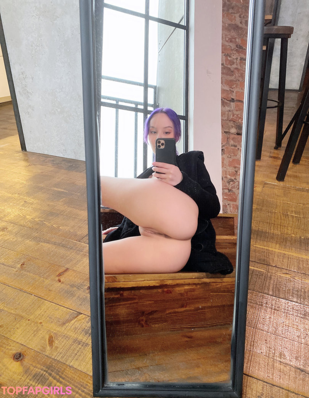 Naakte gelekte OnlyFans-foto van Disharmonica #157