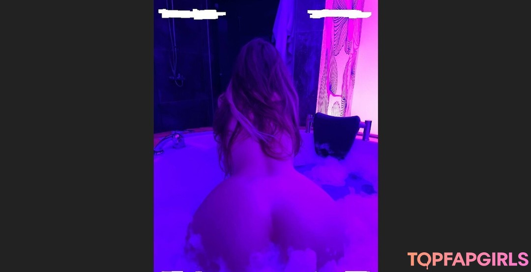 Naakte gelekte OnlyFans-foto van Evaanna #291