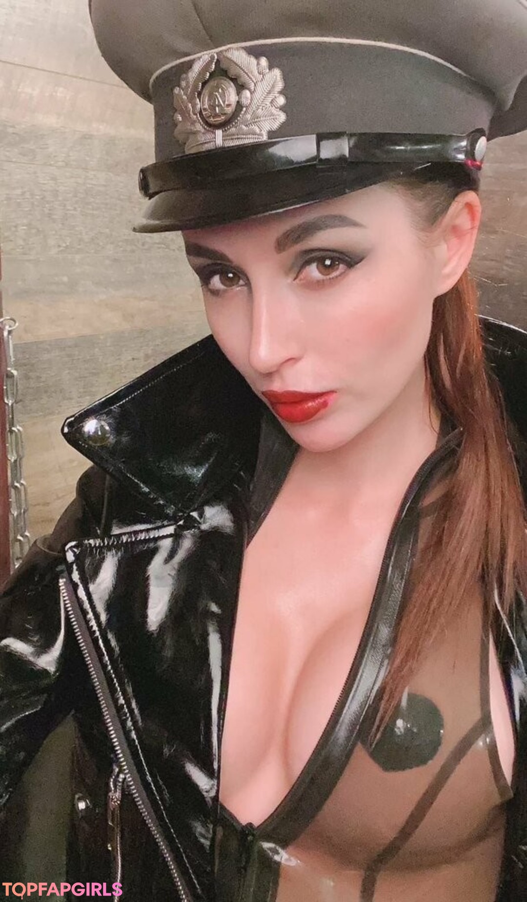Naakte gelekte OnlyFans-foto van Lera Himera #10638