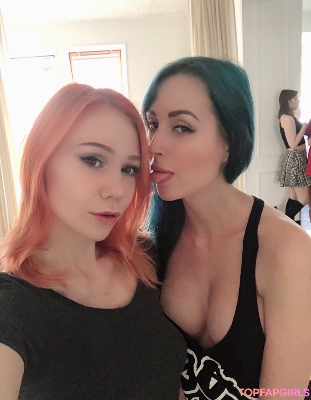 Naakte gelekte OnlyFans-foto van Lera Himera #11739