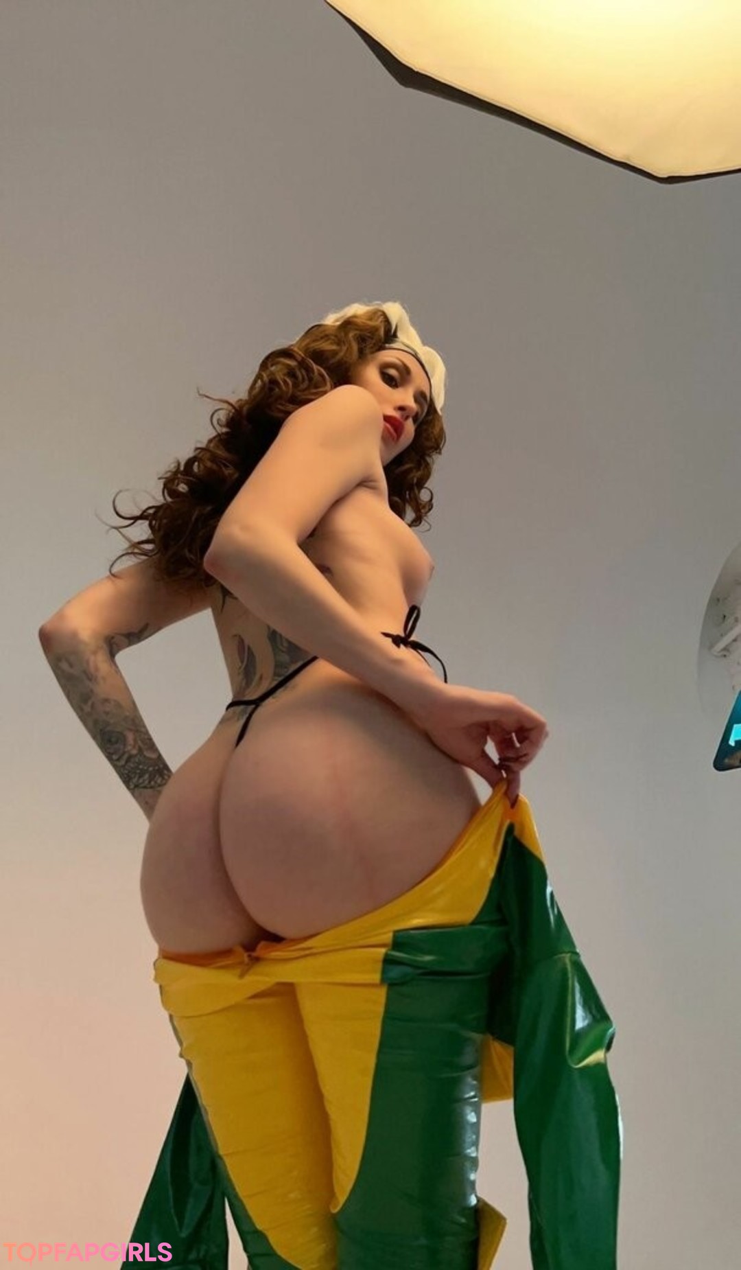 Naakte gelekte OnlyFans-foto van Lera Himera #16569