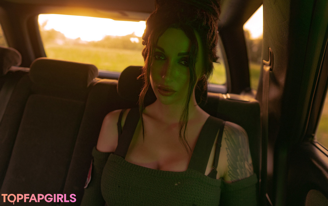 Naakte gelekte OnlyFans-foto van Lera Himera #16956