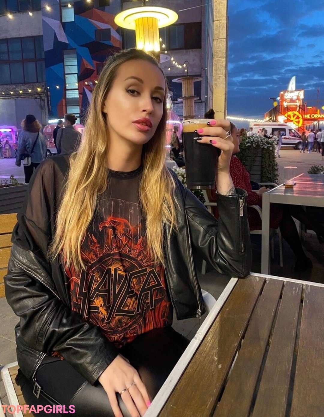 Naakte gelekte OnlyFans-foto van Lera Himera #17080