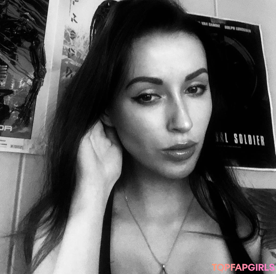 Naakte gelekte OnlyFans-foto van Lera Himera #5144