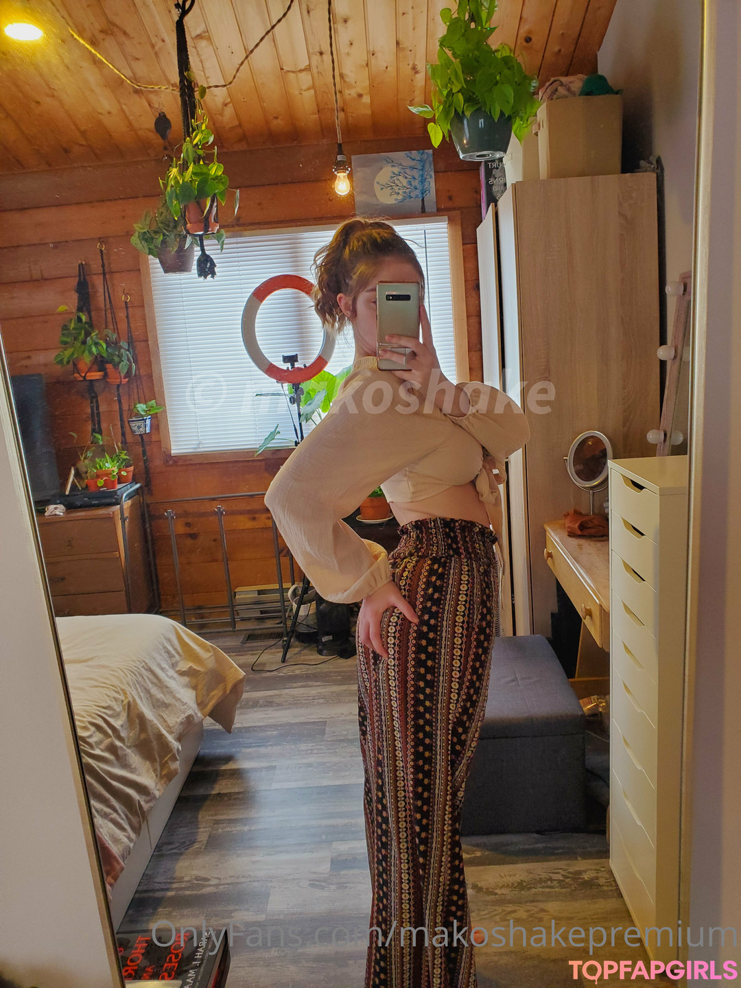 Naakte gelekte OnlyFans-foto van Carmenrae #116