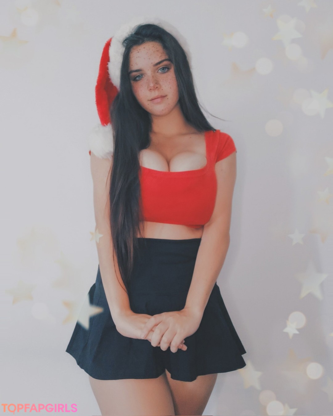 Naakte gelekte OnlyFans-foto van Sarah Bustani #43