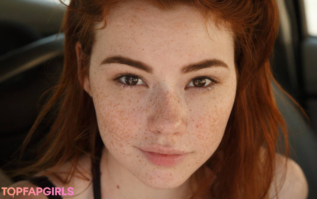 Naakte gelekte OnlyFans-foto van Sabrina Lynn #1706