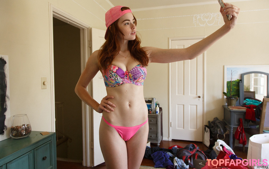 Naakte gelekte OnlyFans-foto van Sabrina Lynn #2143