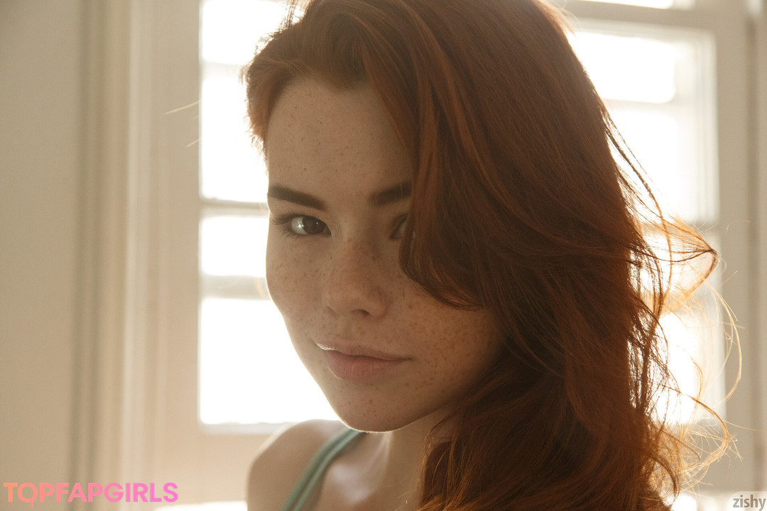 Naakte gelekte OnlyFans-foto van Sabrina Lynn #134