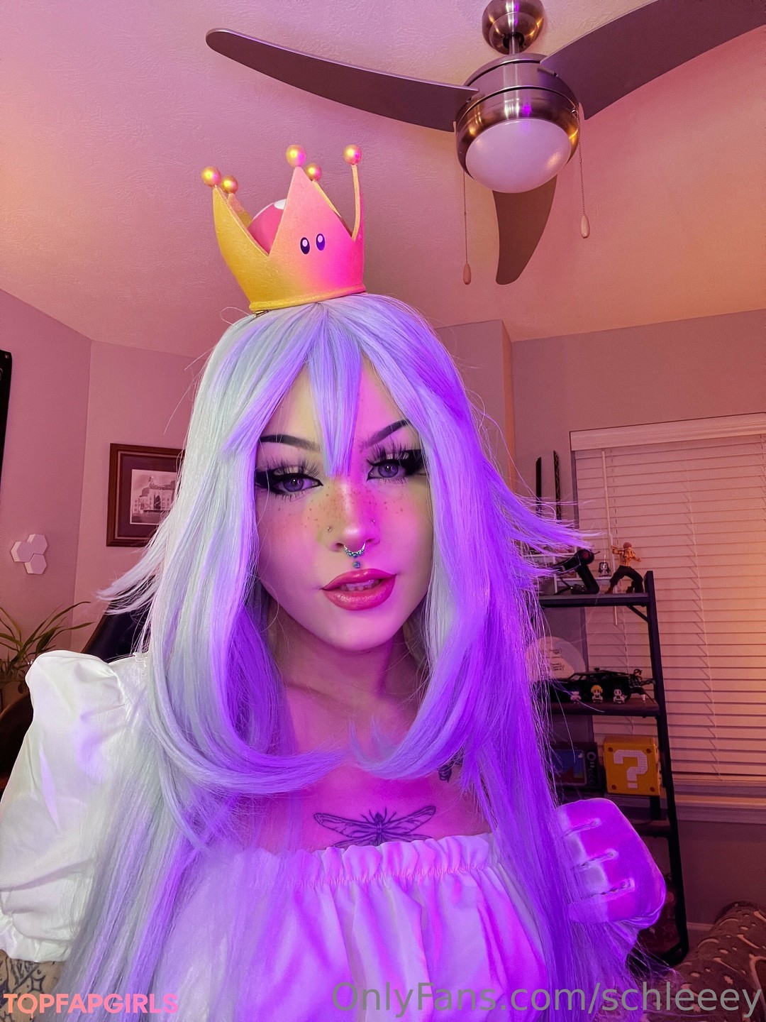 Naakte gelekte OnlyFans-foto van Schleeey #472