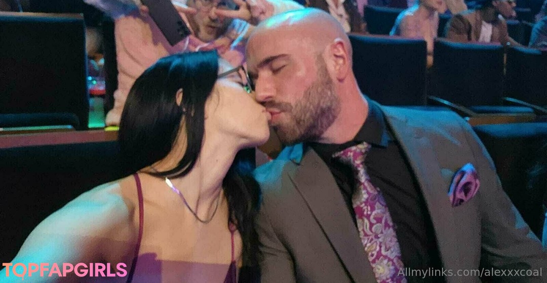 Naakte gelekte OnlyFans-foto van Alex Coal #1001