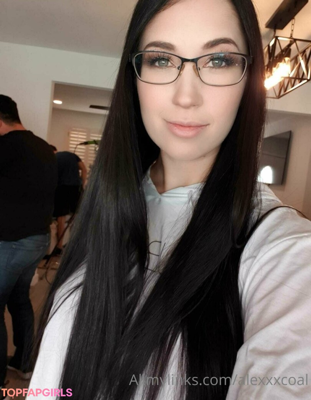 Naakte gelekte OnlyFans-foto van Alex Coal #598