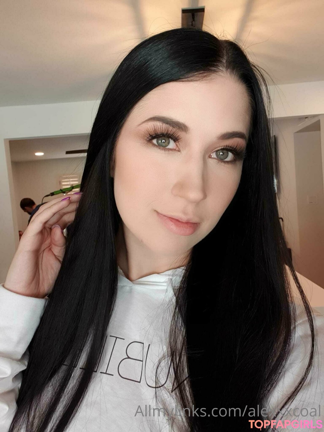 Naakte gelekte OnlyFans-foto van Alex Coal #67