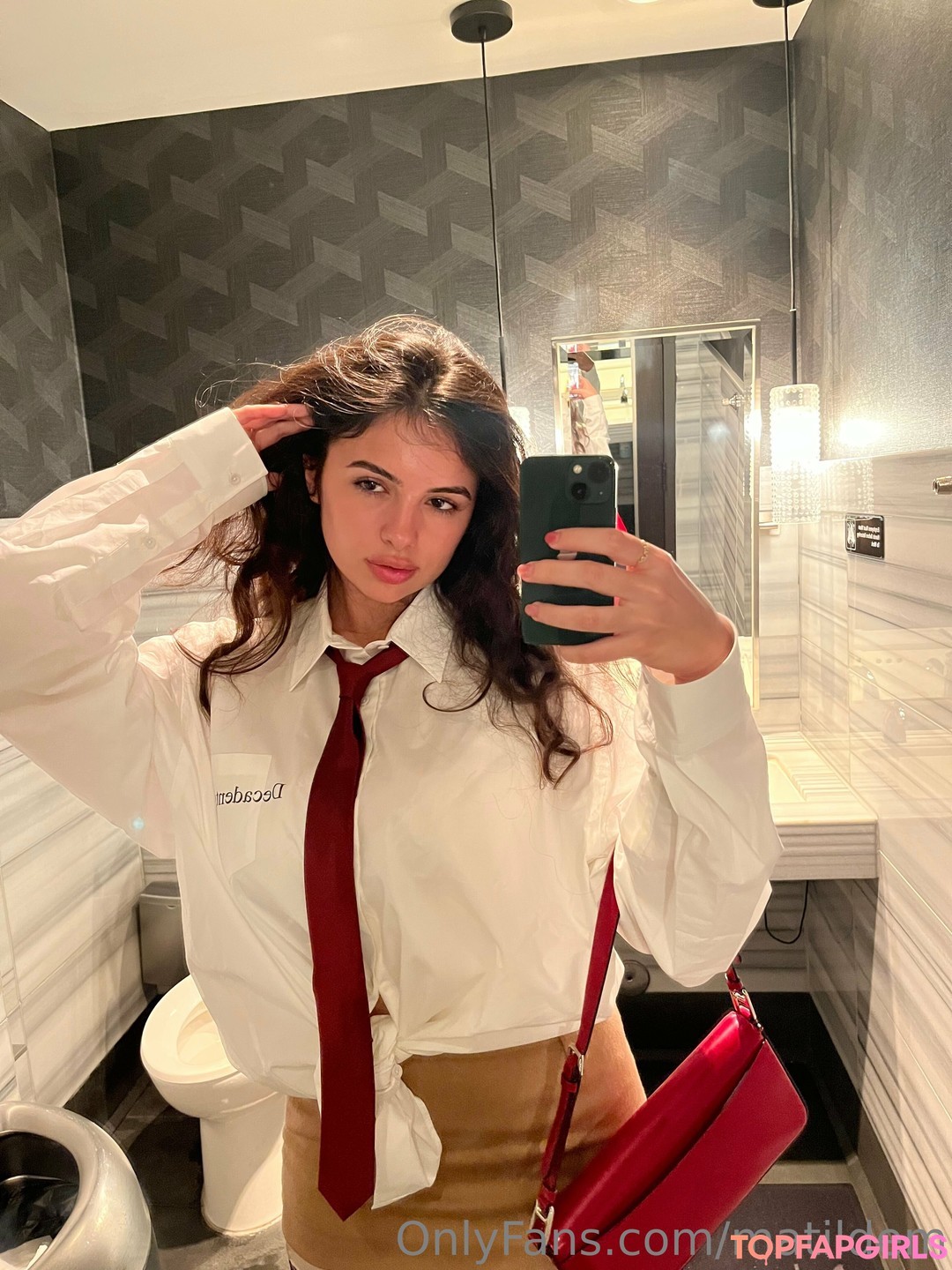 Naakte gelekte OnlyFans-foto van Mati #381