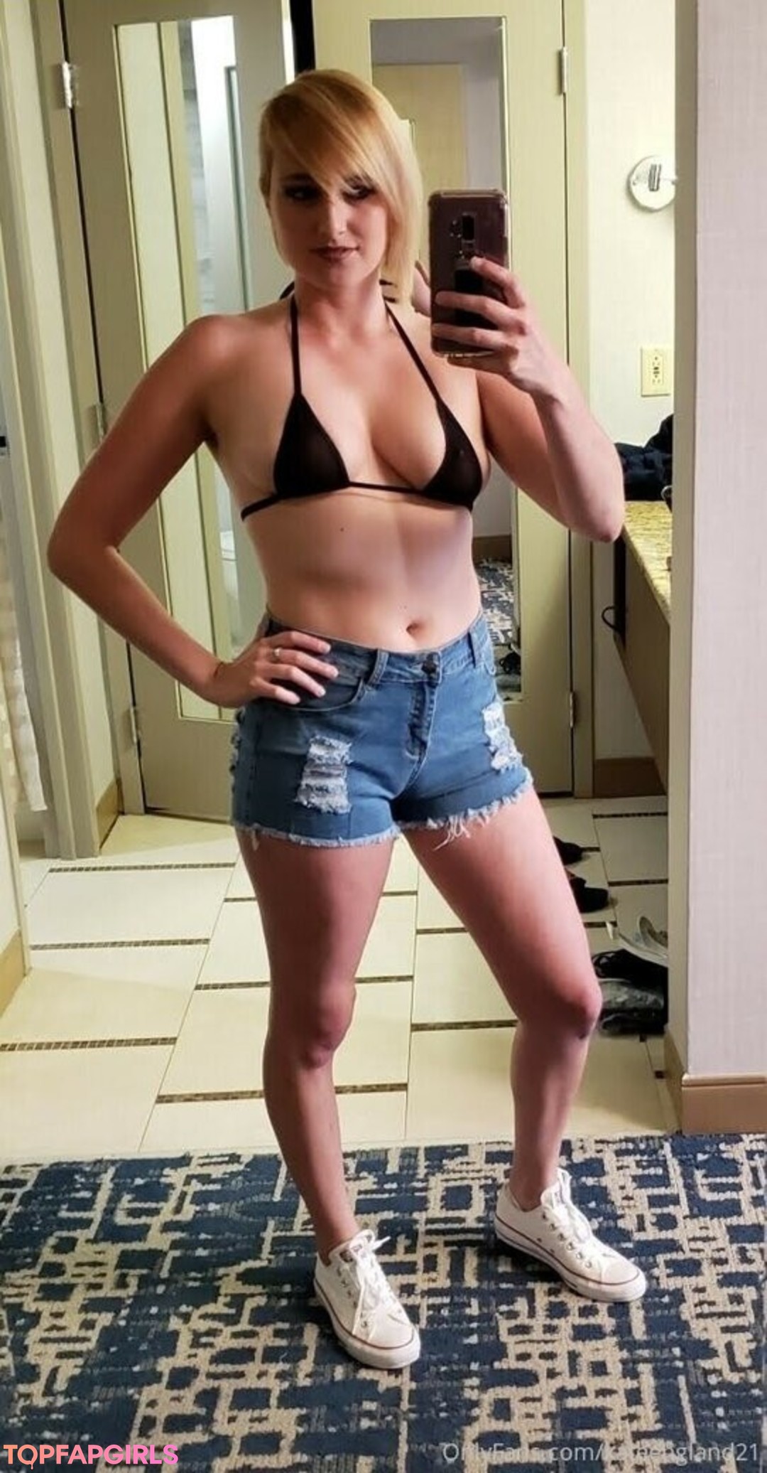 Naakte gelekte OnlyFans-foto van Kate England #3373