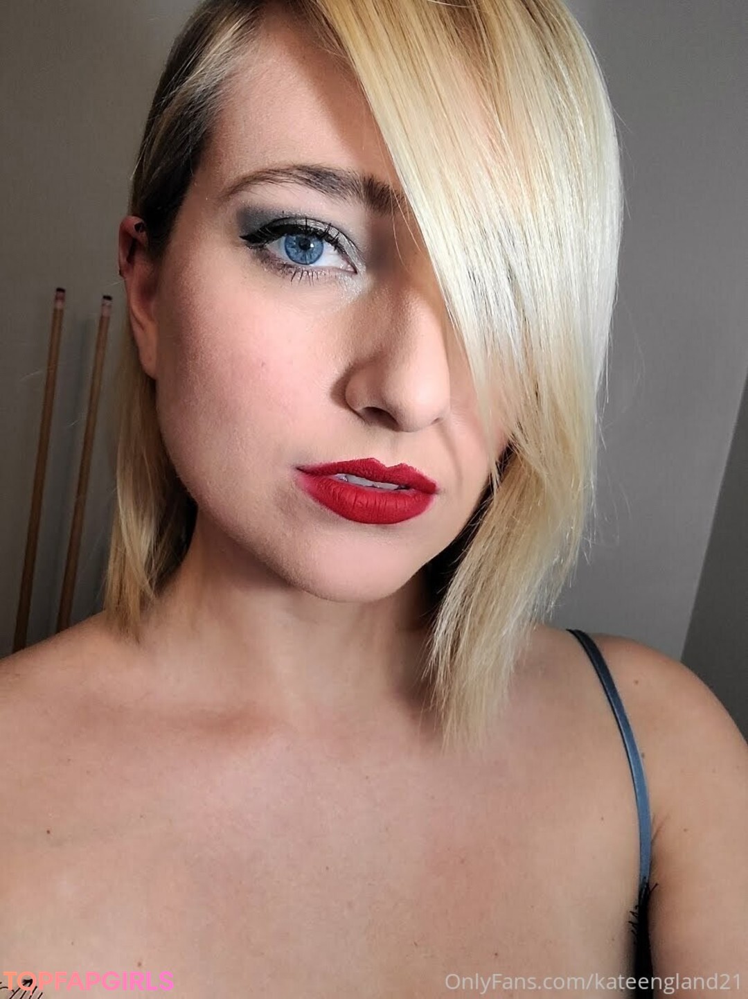 Naakte gelekte OnlyFans-foto van Kate England #3202