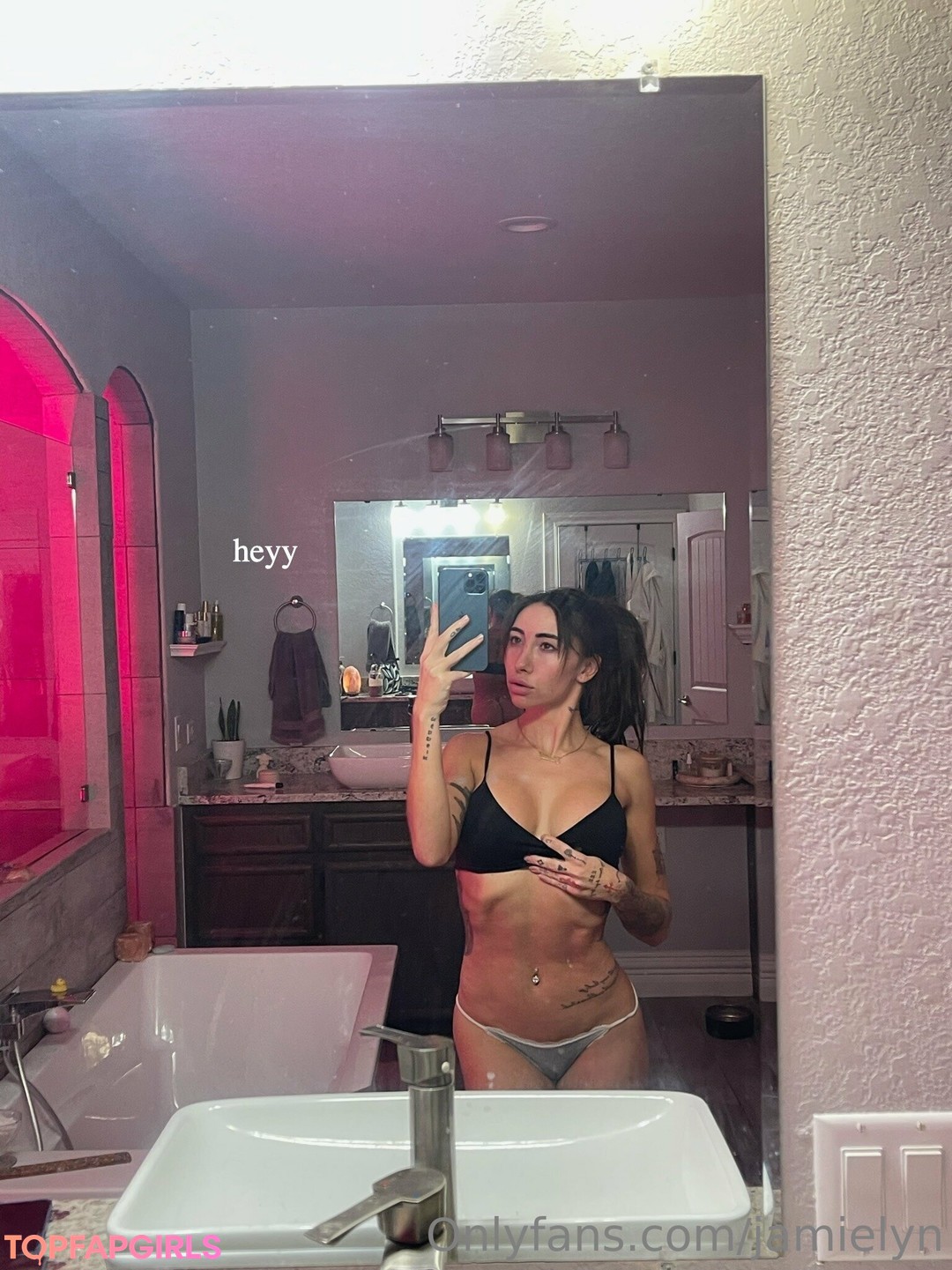 Naakte gelekte OnlyFans-foto van Jamie Lynn Rinaldi #755