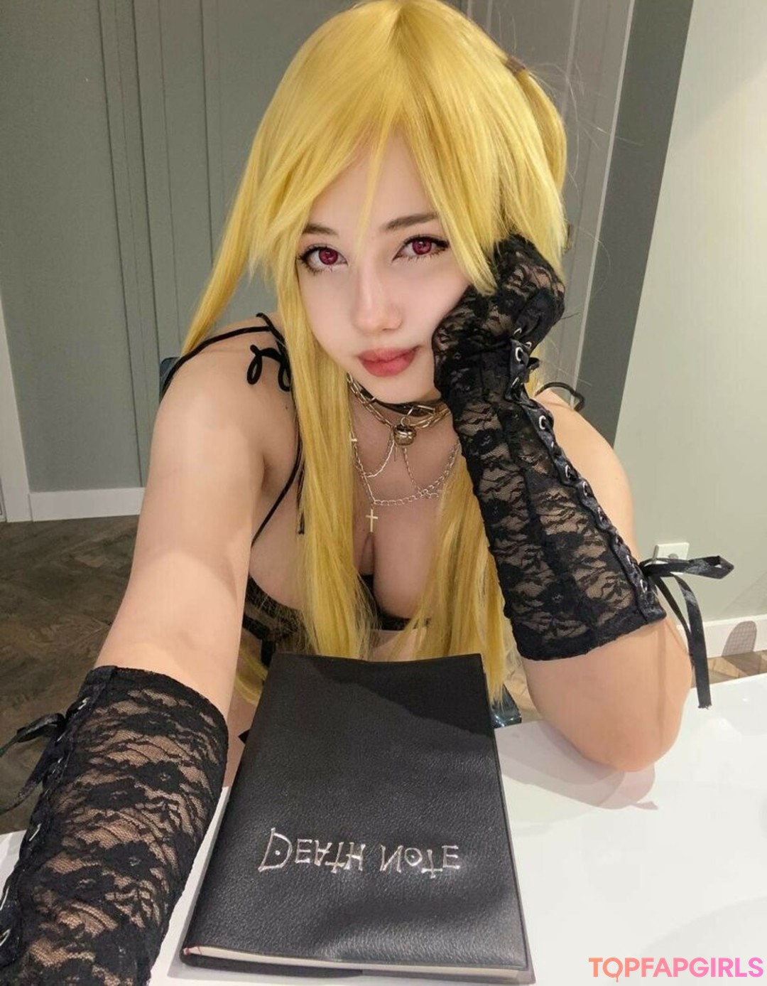 Naakte gelekte OnlyFans-foto van Kiko Baka #665