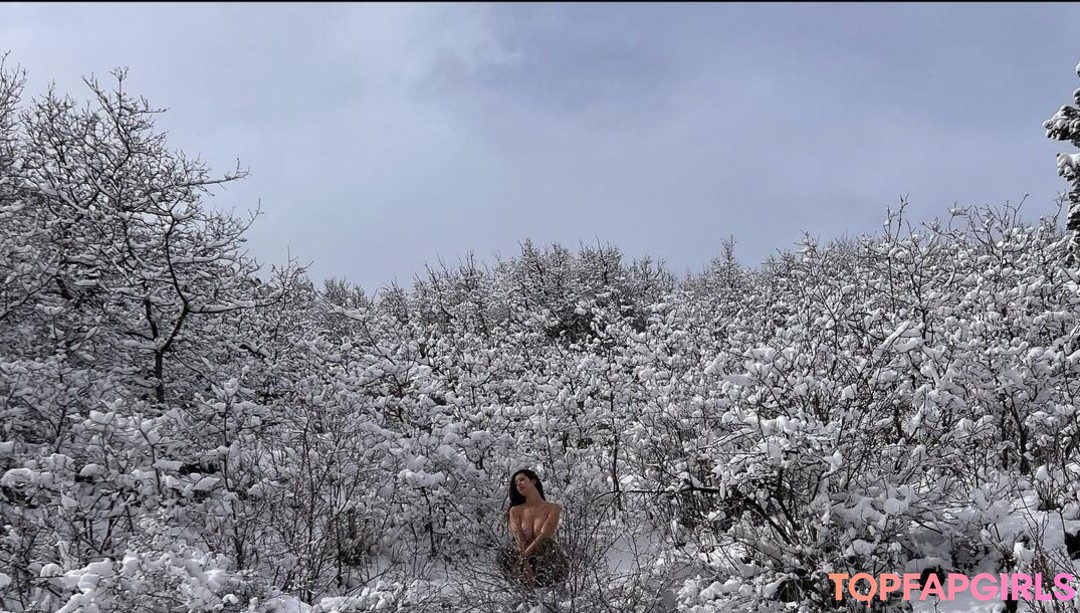 Naakte gelekte OnlyFans-foto van Sarah Mcdaniel #243