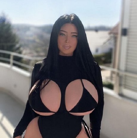Claudia Rivier