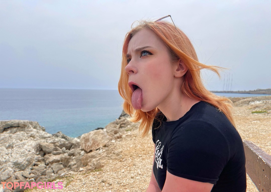 Naakte gelekte OnlyFans-foto van Sweetie Fox #2515