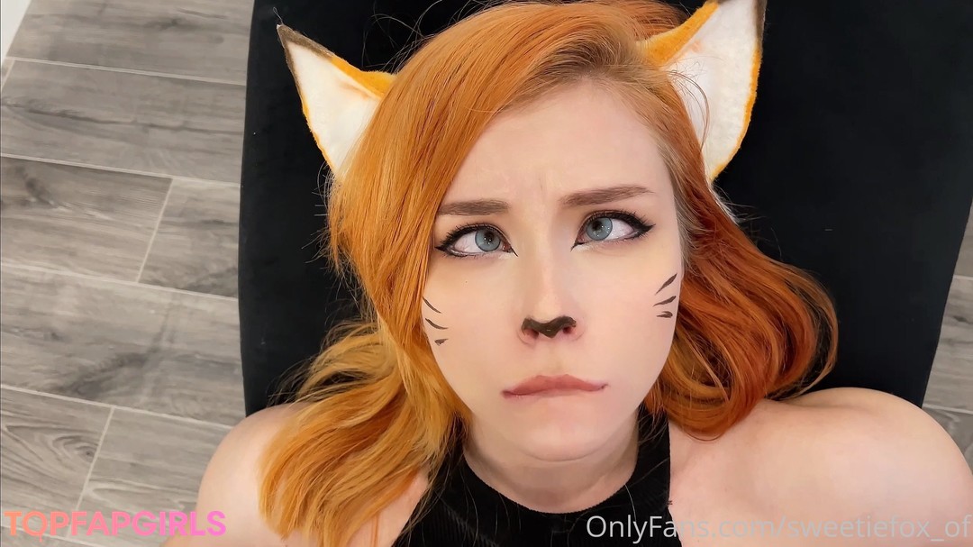 Naakte gelekte OnlyFans-foto van Sweetie Fox #1158