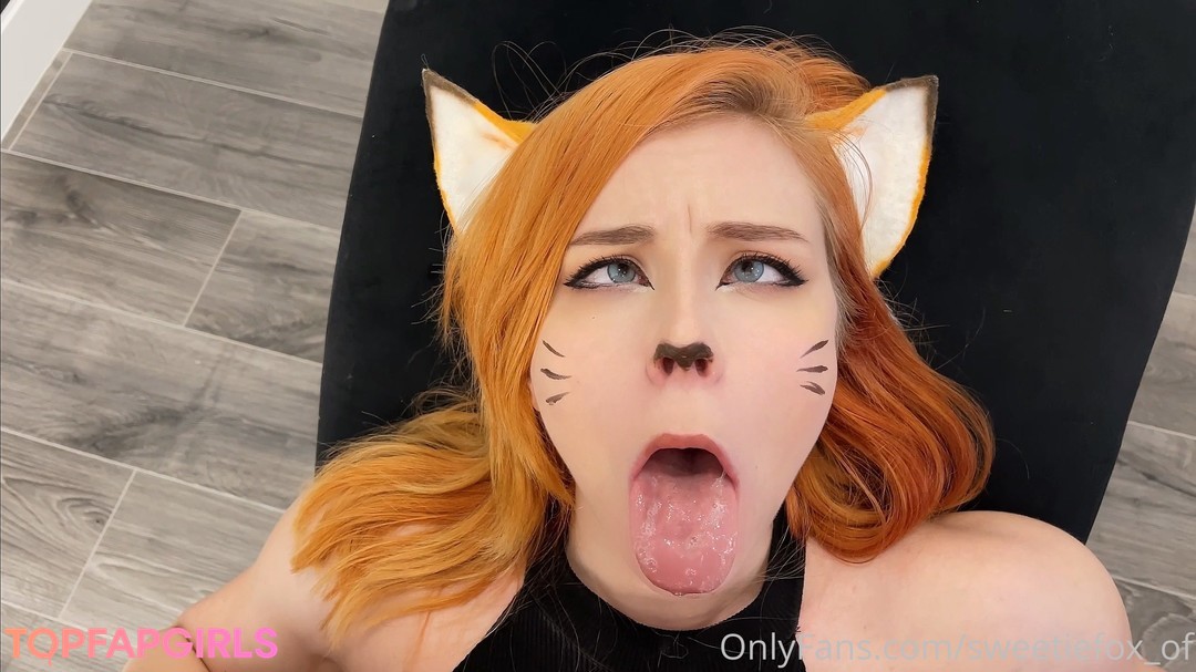 Naakte gelekte OnlyFans-foto van Sweetie Fox #1162