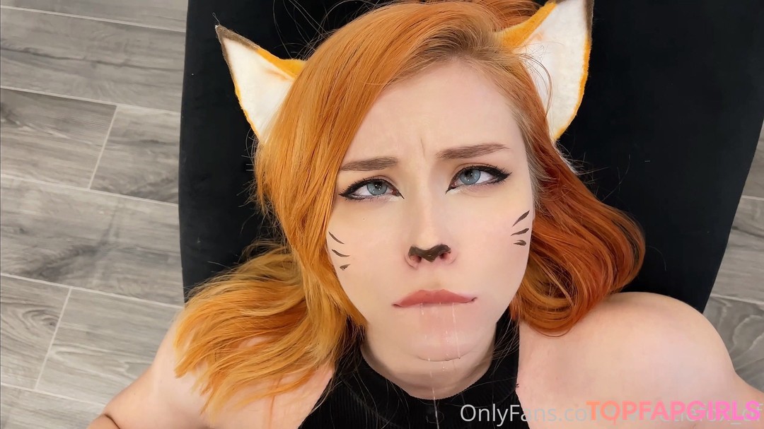 Naakte gelekte OnlyFans-foto van Sweetie Fox #1163