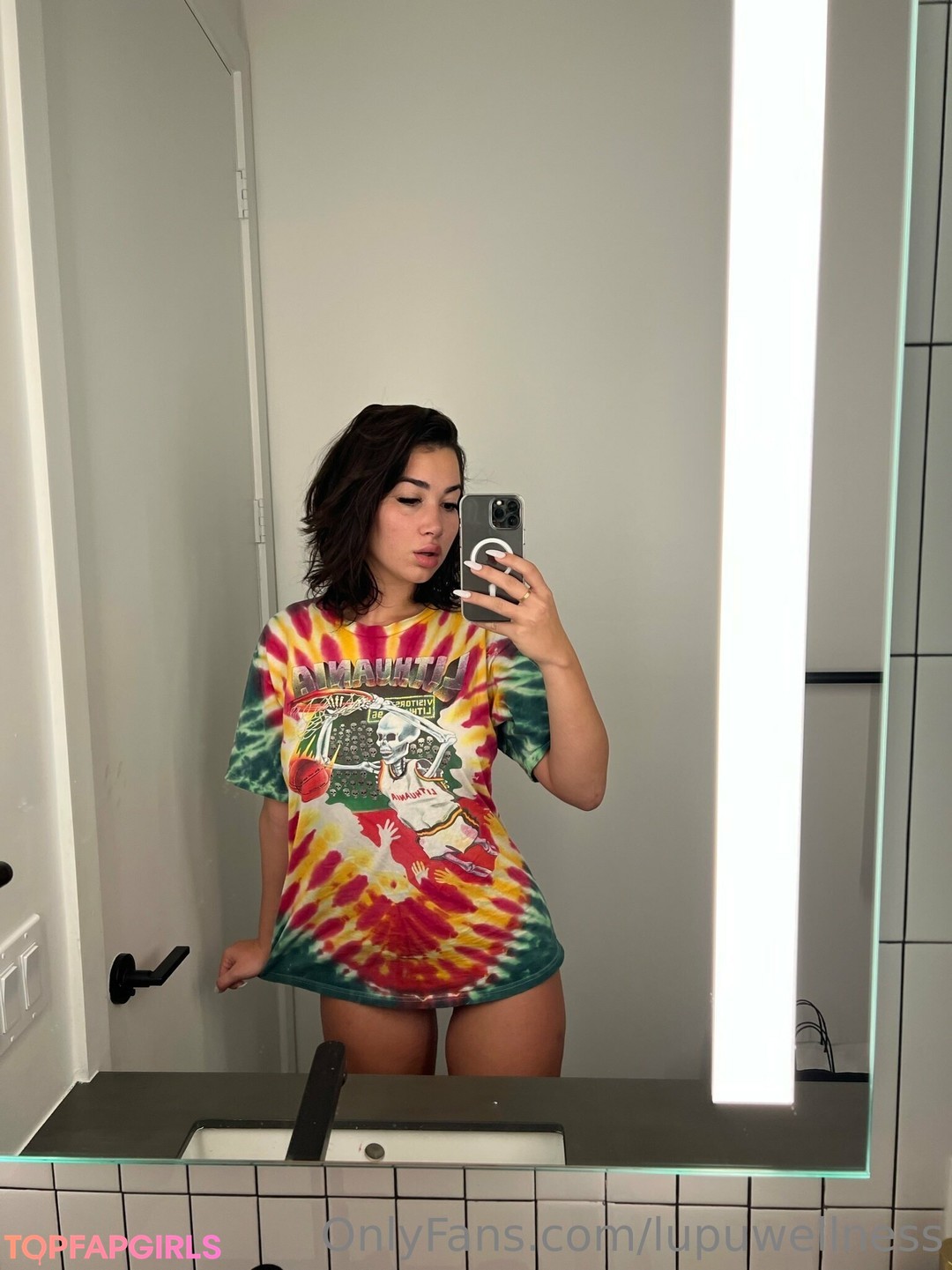 Naakte gelekte OnlyFans-foto van Liz #328