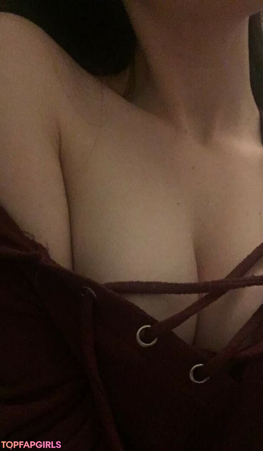 Naakte gelekte OnlyFans-foto van Elizabeth Reed #1716