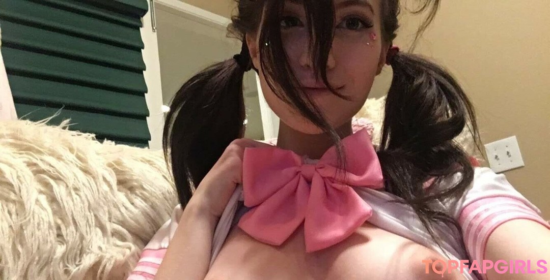 Naakte gelekte OnlyFans-foto van Elizabeth Reed #1754