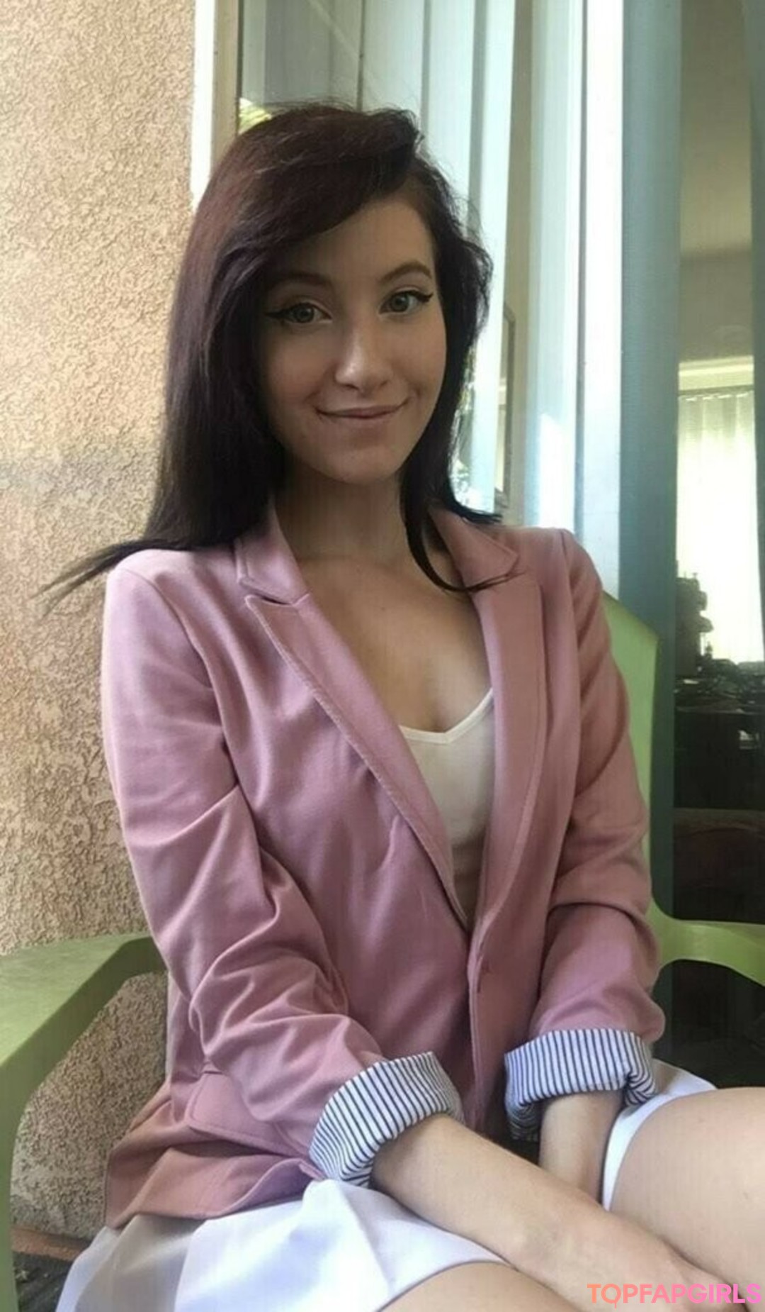 Naakte gelekte OnlyFans-foto van Elizabeth Reed #2554