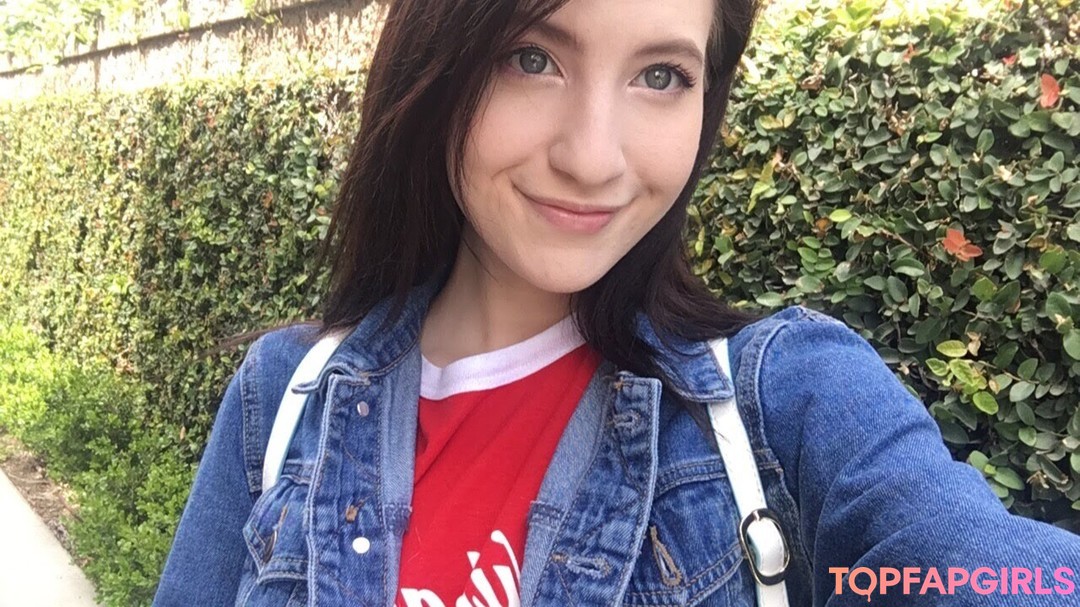 Naakte gelekte OnlyFans-foto van Elizabeth Reed #724