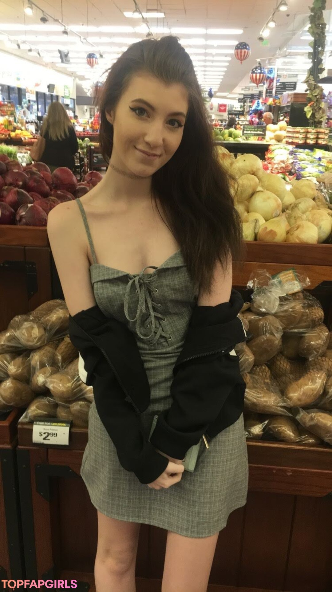 Naakte gelekte OnlyFans-foto van Elizabeth Reed #894