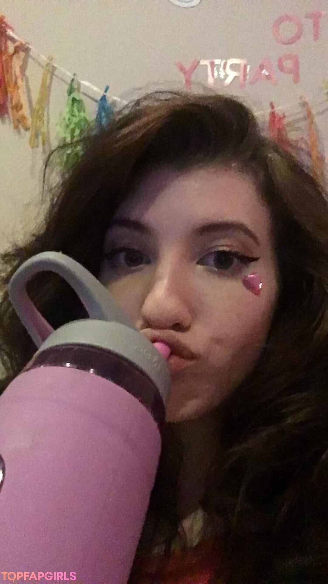 Naakte gelekte OnlyFans-foto van Elizabeth Reed #913