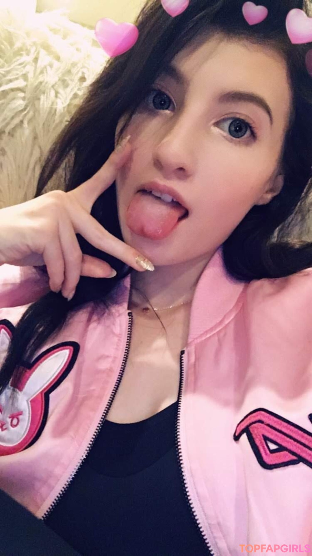 Naakte gelekte OnlyFans-foto van Elizabeth Reed #1109