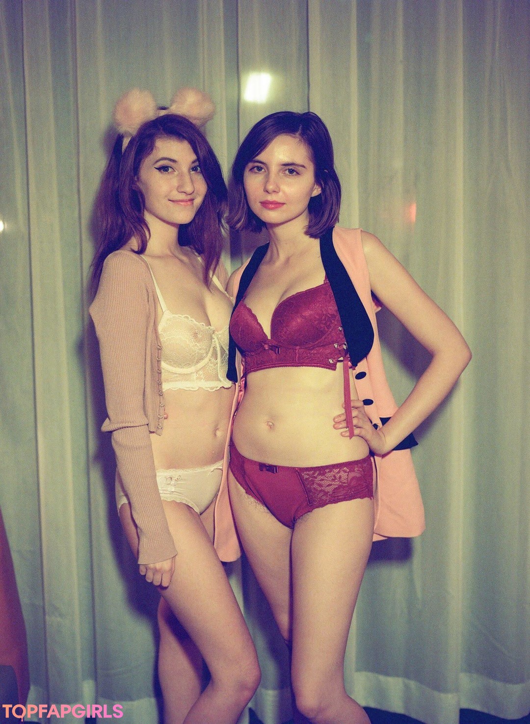 Naakte gelekte OnlyFans-foto van Elizabeth Reed #417