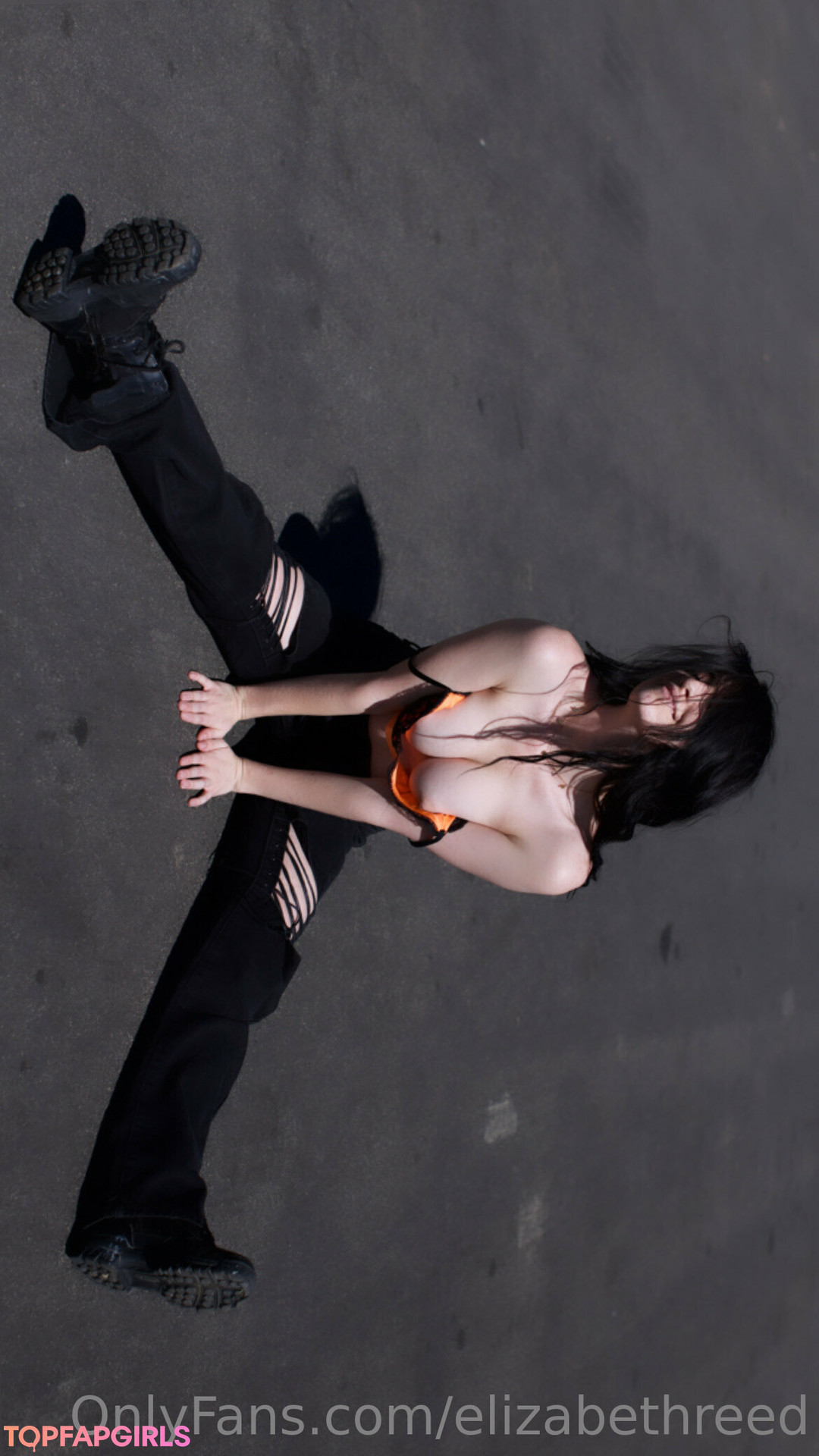 Naakte gelekte OnlyFans-foto van Elizabeth Reed #96