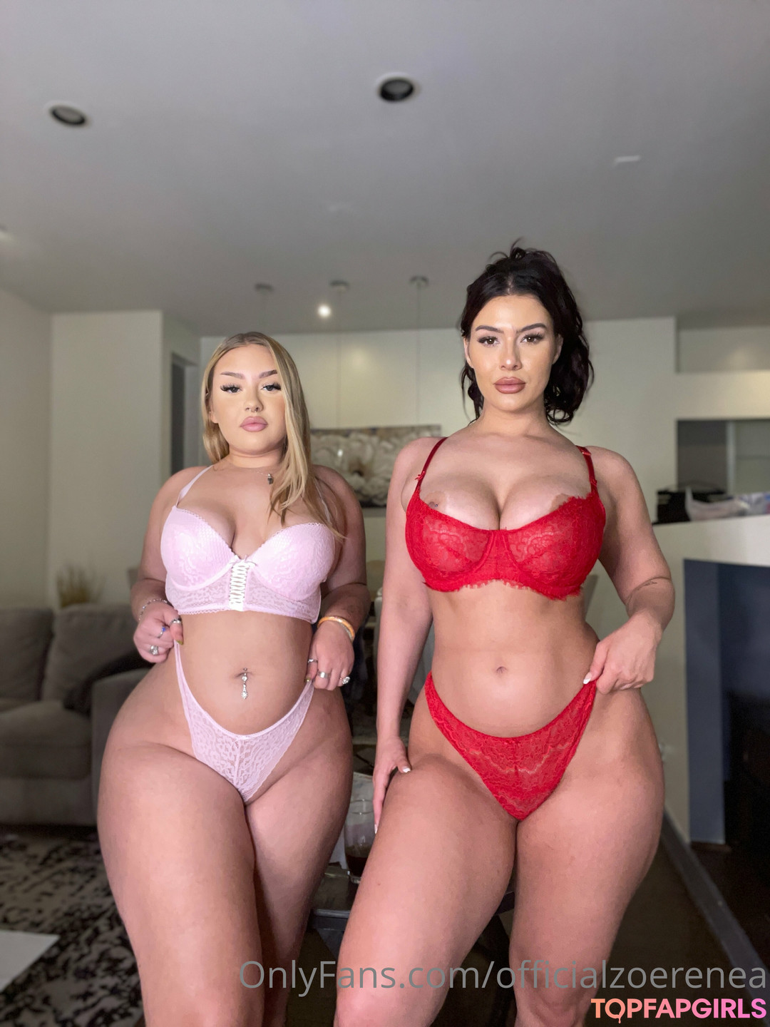 Naakte gelekte OnlyFans-foto van Thezoerenea #315