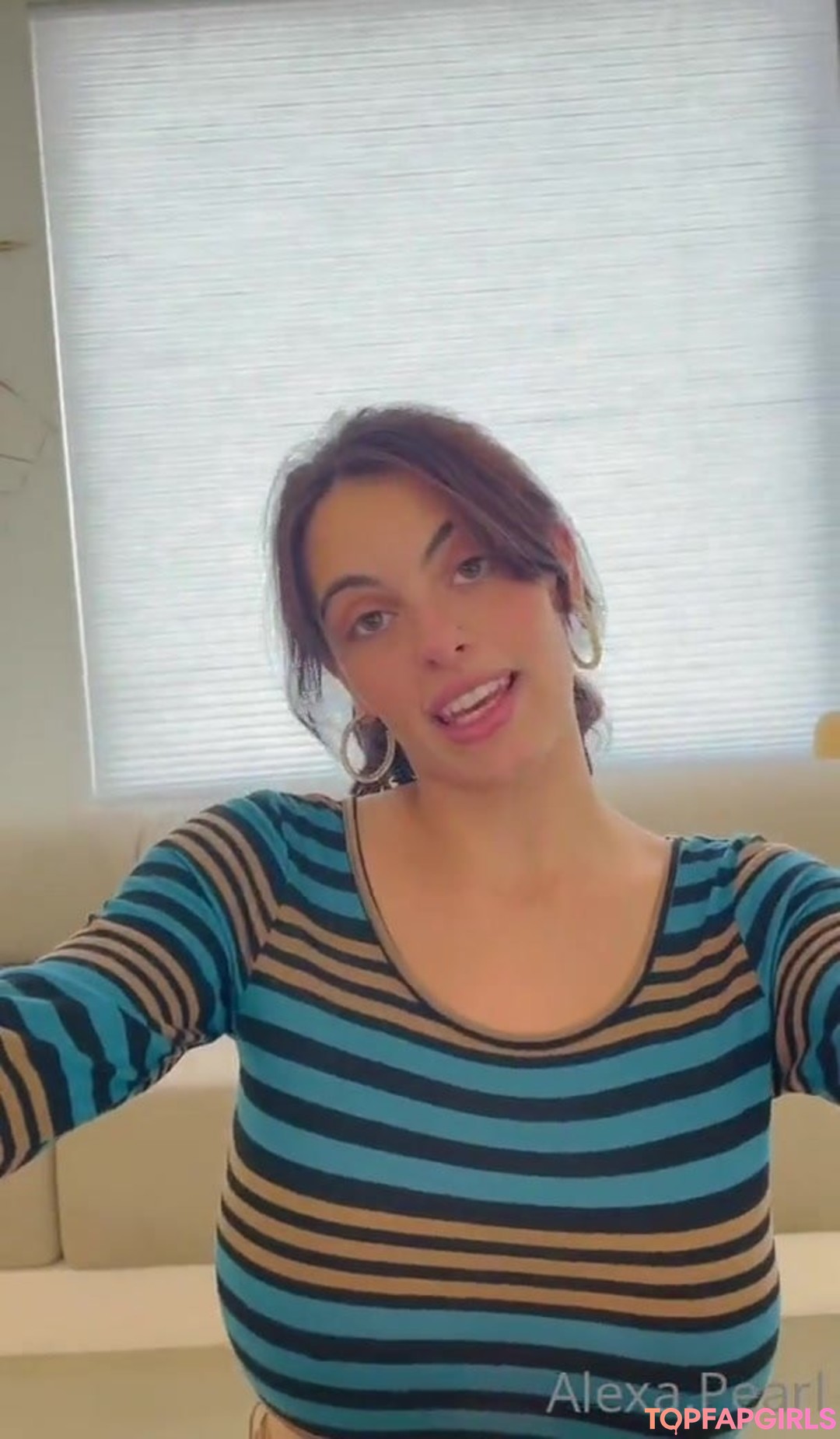 Naakte gelekte OnlyFans-foto van Alexa Pearl #2932