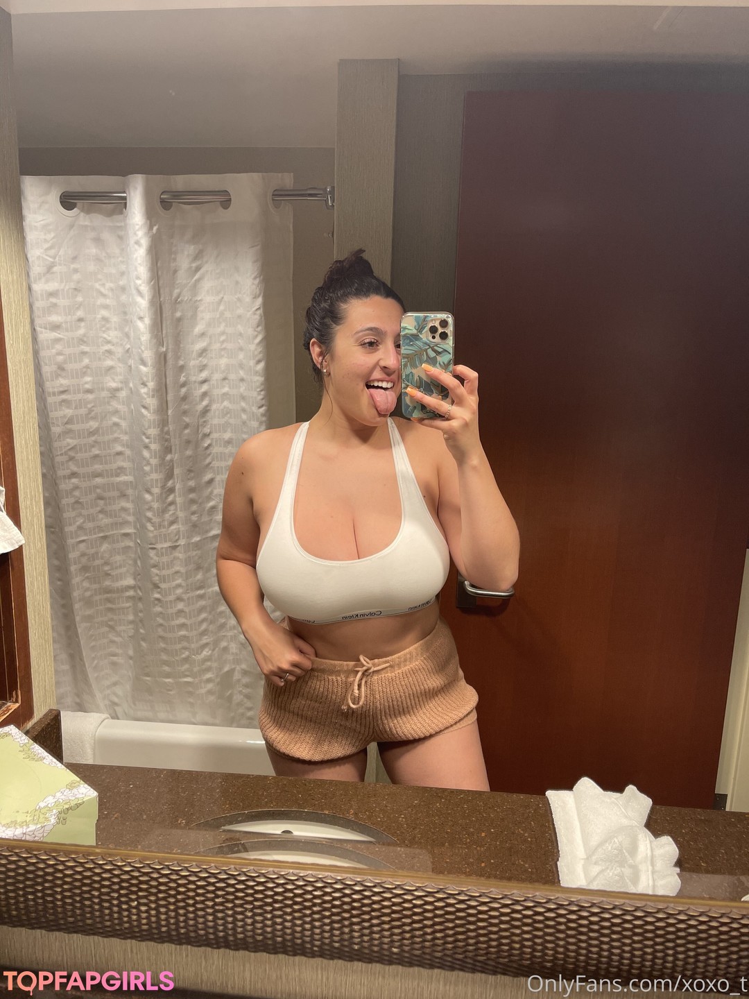 Naakte gelekte OnlyFans-foto van Xoxot #161